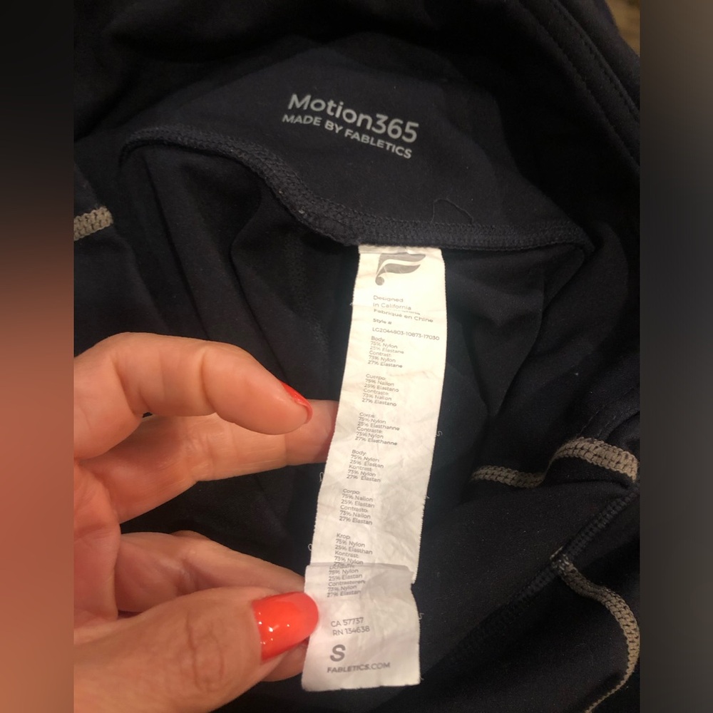 GUC Fabletics 2 piece bundle - Picture 12 of 12